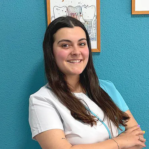 Marina de Hoyos Baños (higienista dental)